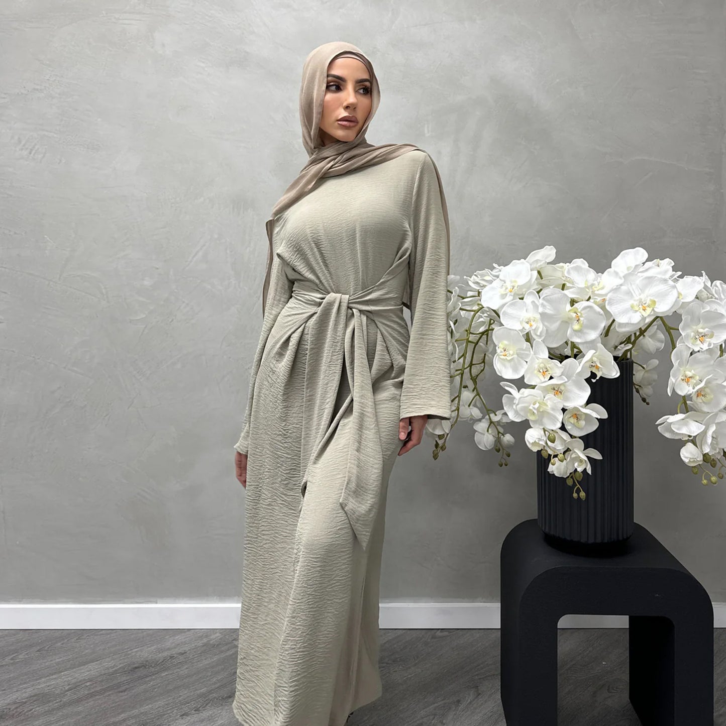 MS587#Elegant lace-up dress abaya