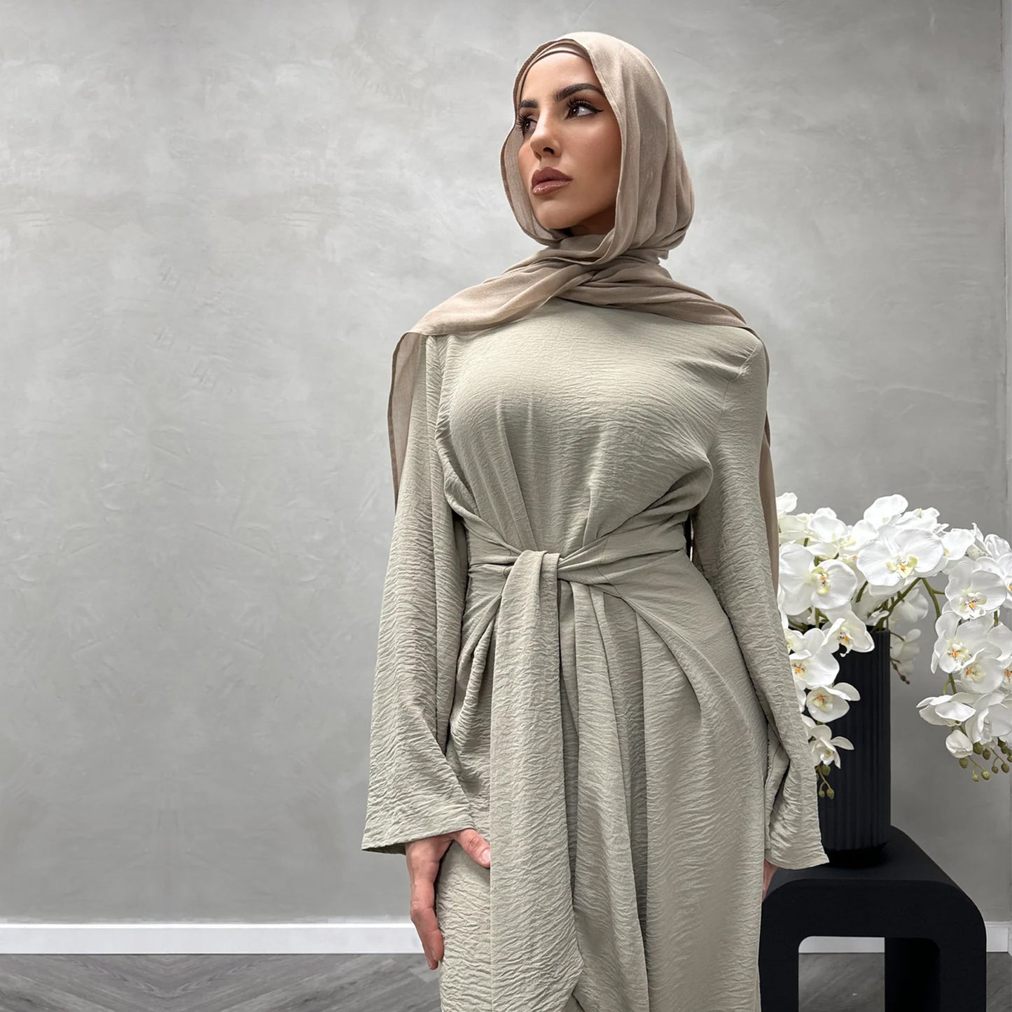 MS587#Elegant lace-up dress abaya