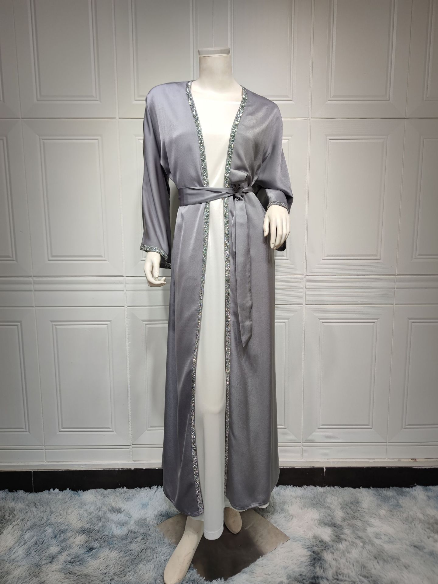 MS318#Moderate fashion satin cardigan robe